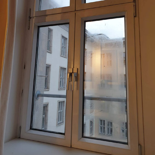 Mit einer Glasreinigung / Fensterreinigung sitzen Sie nicht mehr in Trüben. | Reinigungs-Service Oldenburg
