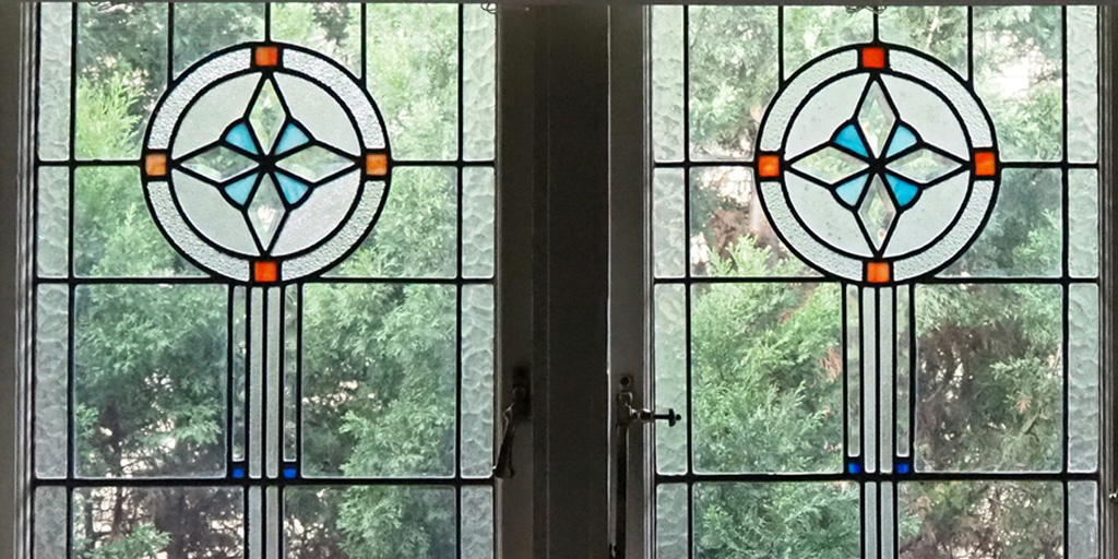 Bleiglasfenster putzen mit Vorsicht